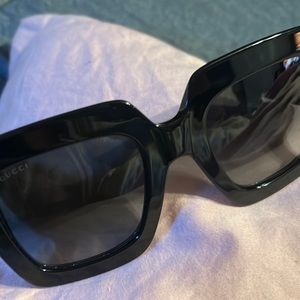 Black Gucci sunglasses